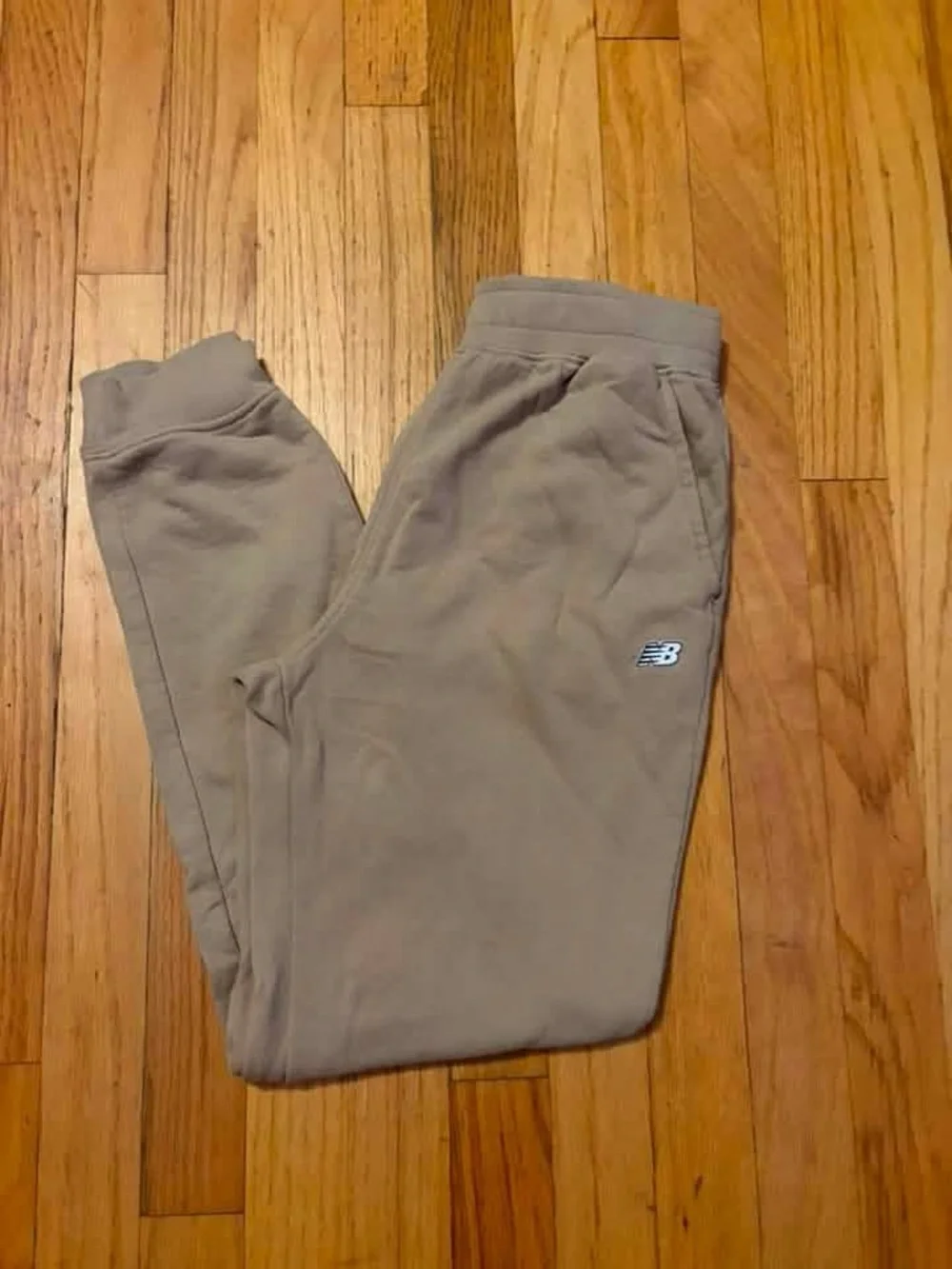 Boys new balance sweats
